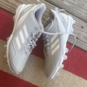 Adidas Icon Light Gray Cleats